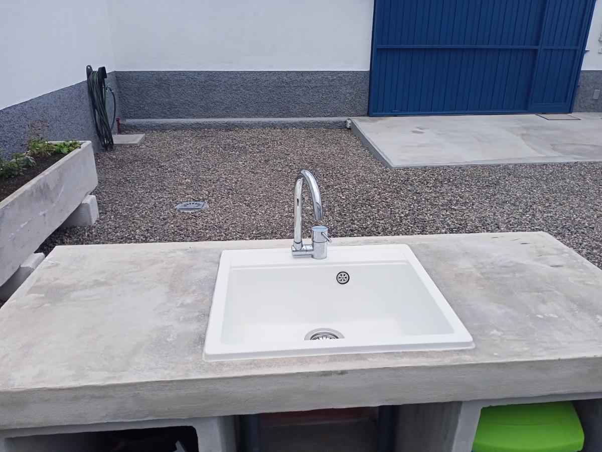 Caleta De Interian Loft Sasy Apartment Los Silos Bagian luar foto